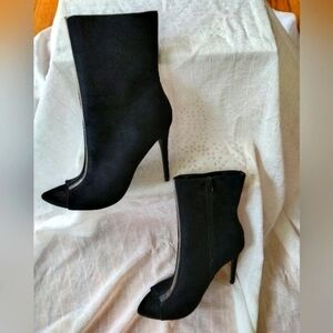 Black suede Rouge! peep toes ankle booties, size 6 1/2